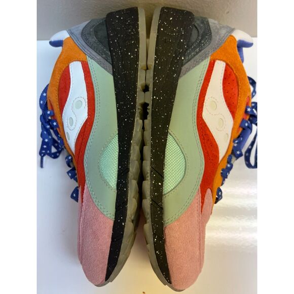 Like-new Saucony Shadow 6000 Space Flight sneakers. Size 9(M). - Picture 7 of 9